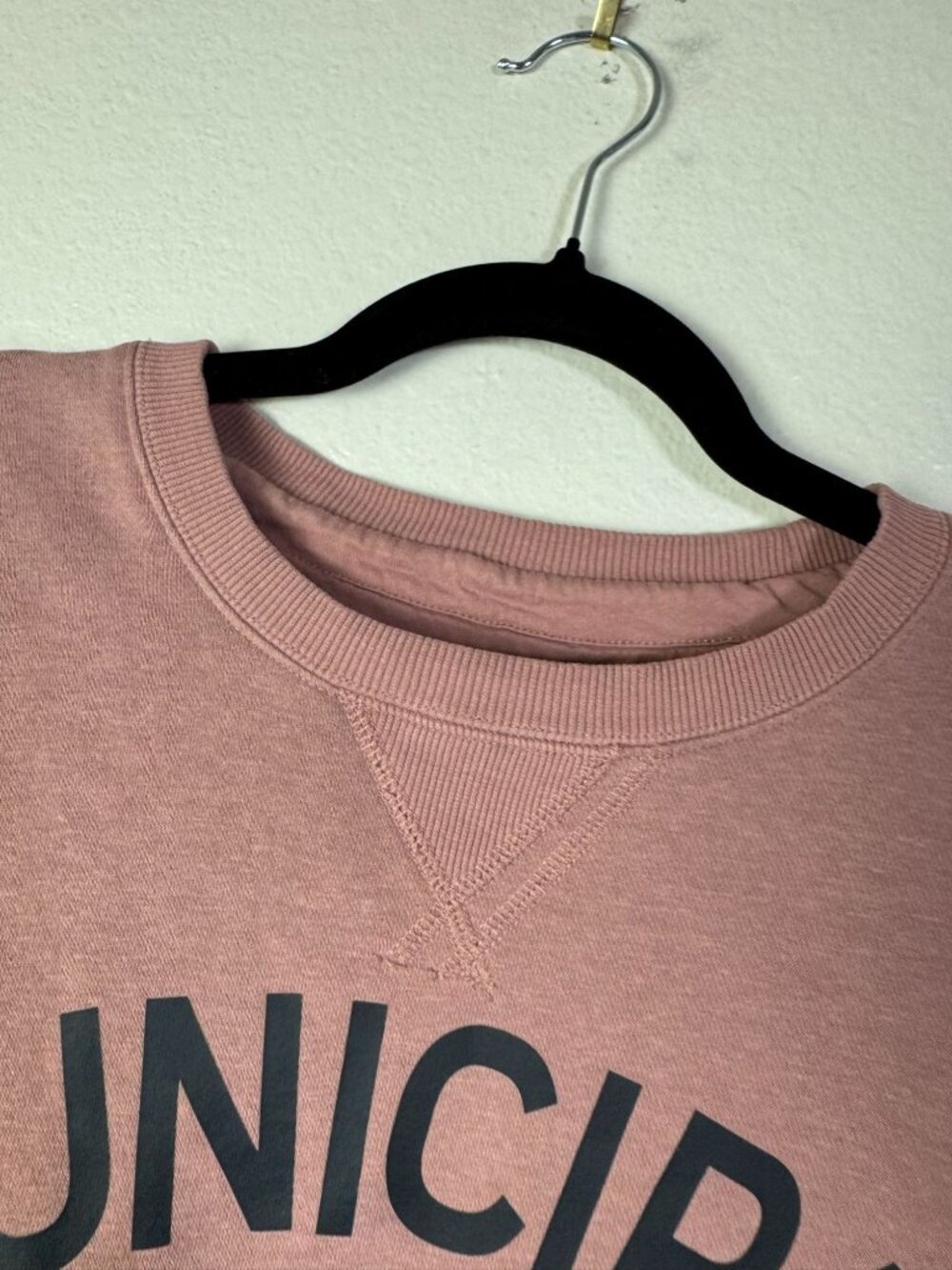 Municipal Mauve Pink Crewneck Sweatshirt Men size XL Cotton Blend Athleisure - Picture 8 of 12